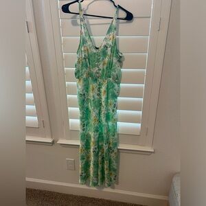 Summer green dress